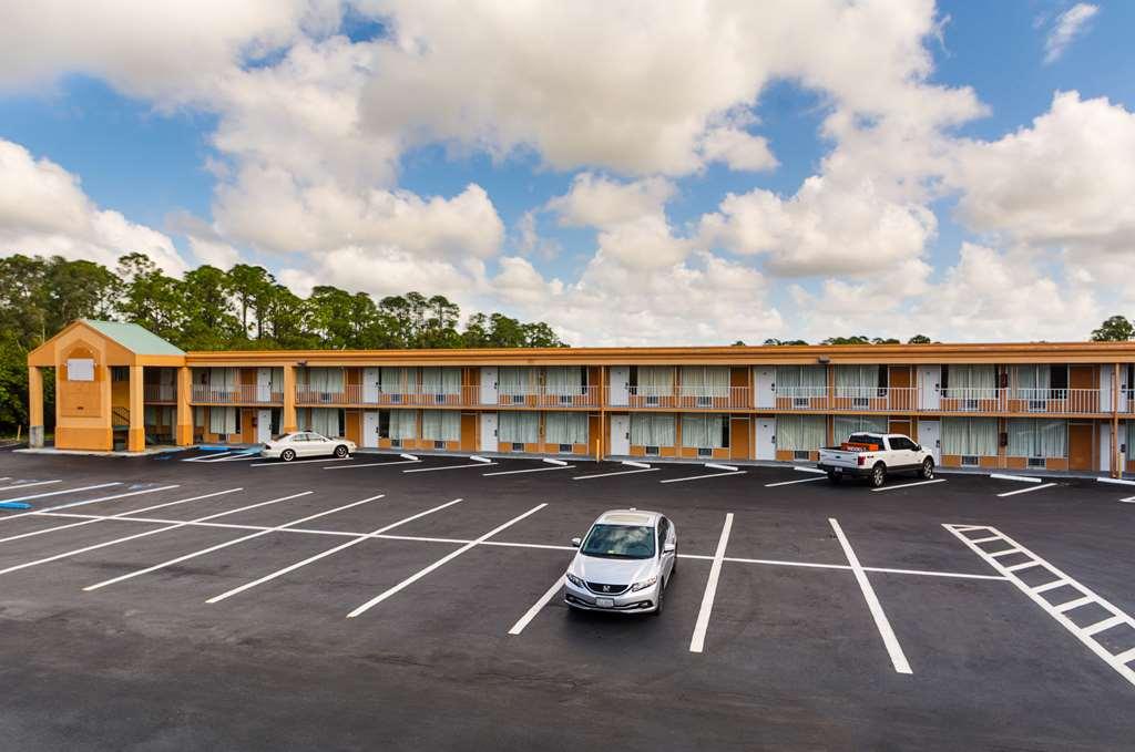 Flamingo Suites- An Extended Stay Hotel Vero Beach, Fl Exterior foto